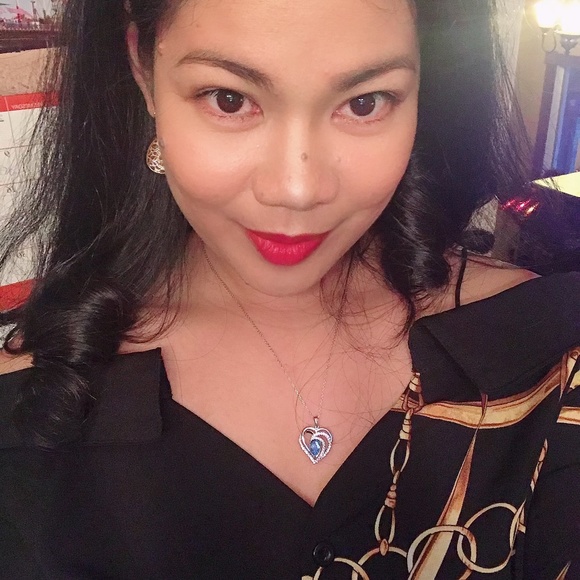 Tops - Picture 8 of 11